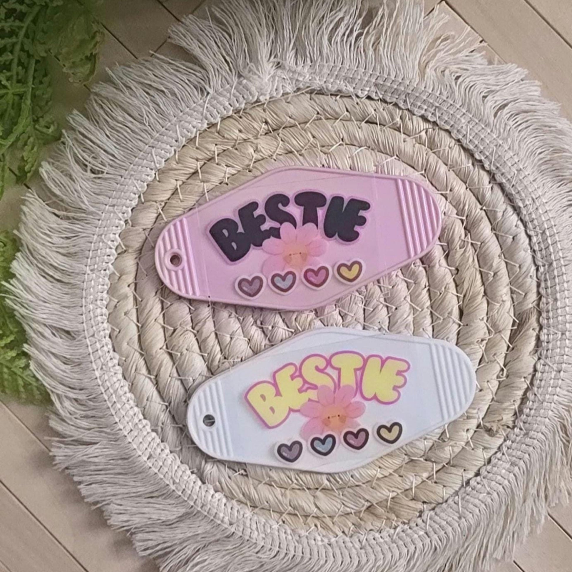Motel Keyring - Bestie MacDesigns23